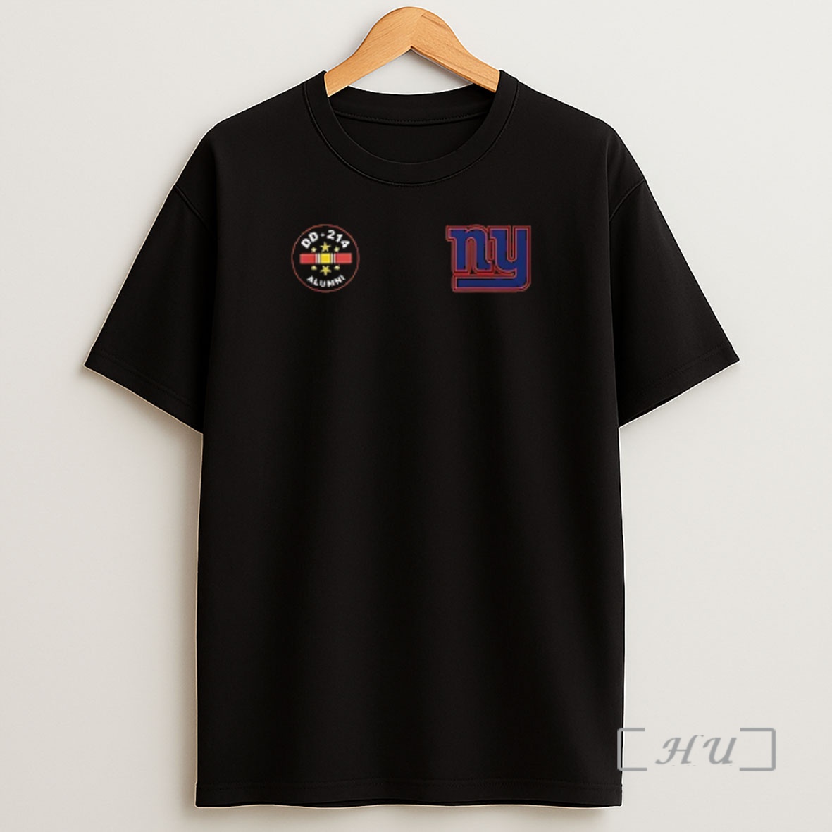 Officials New York Giants Never Underestimate A Commanders Fan With A Dd 214 Logo Premium Shirt Sweatshirt Tee