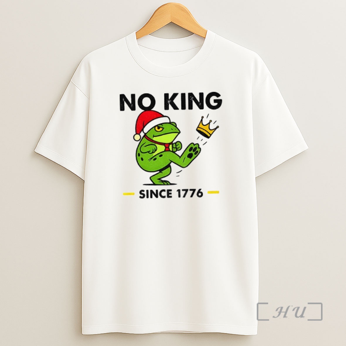 Officials No King Since 1776 Funny Christmas Frog Premium Shirt Sweatshirt Tee