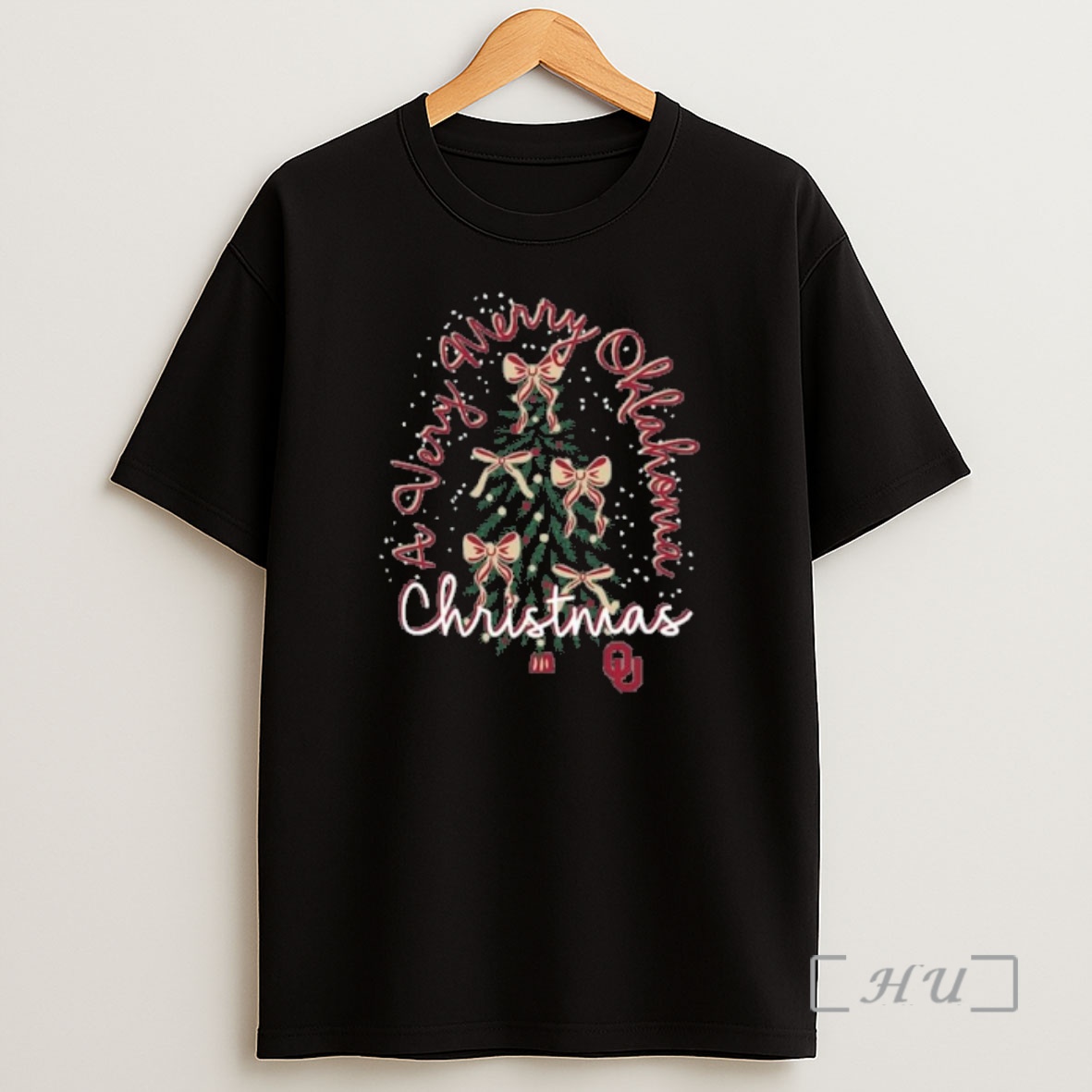 Officials Oklahoma Sooners Christmas Tree Holiday Premium Shirt Sweatshirt Tee