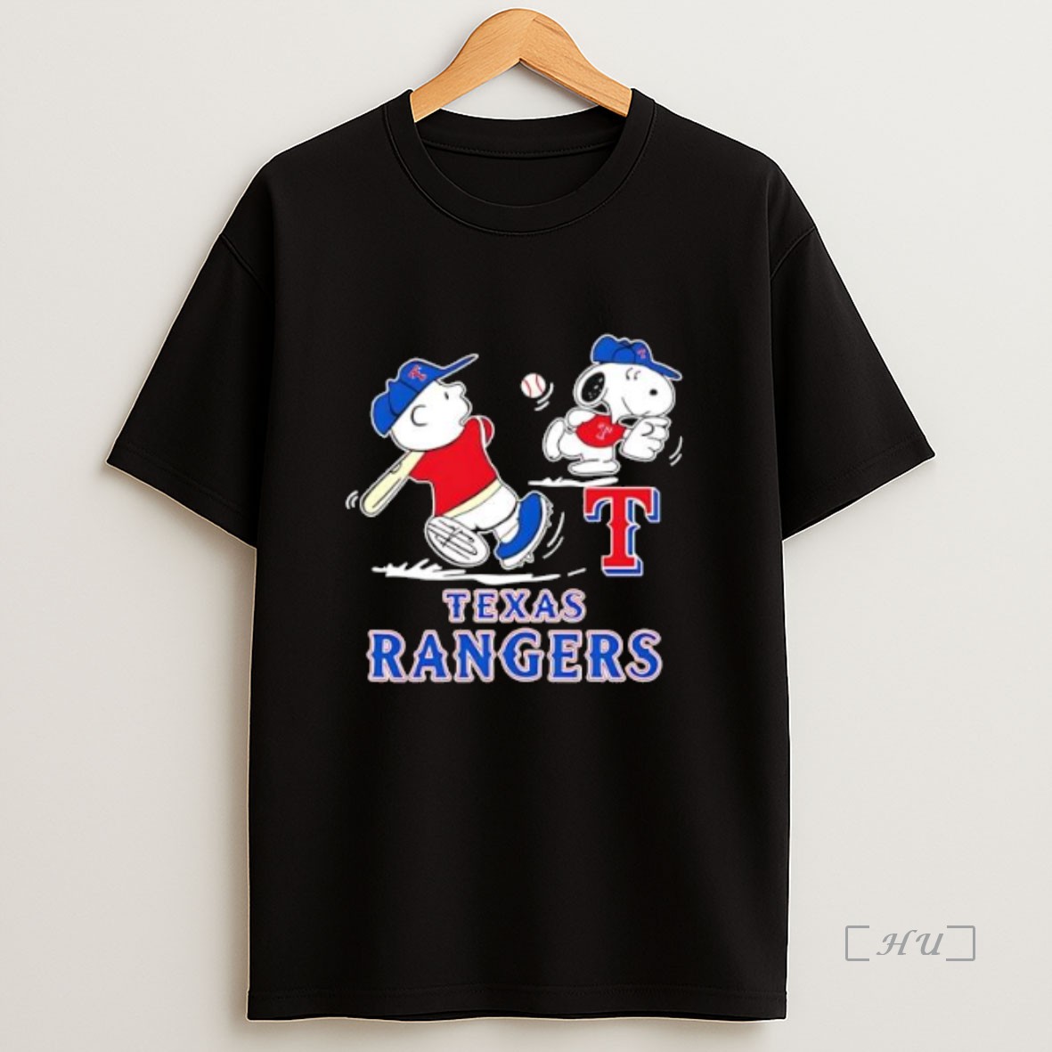 Officials Peanuts Charlie Brown And Snoopy Playing Baseball Texas Rangers Premium Shirt Sweatshirt Tee