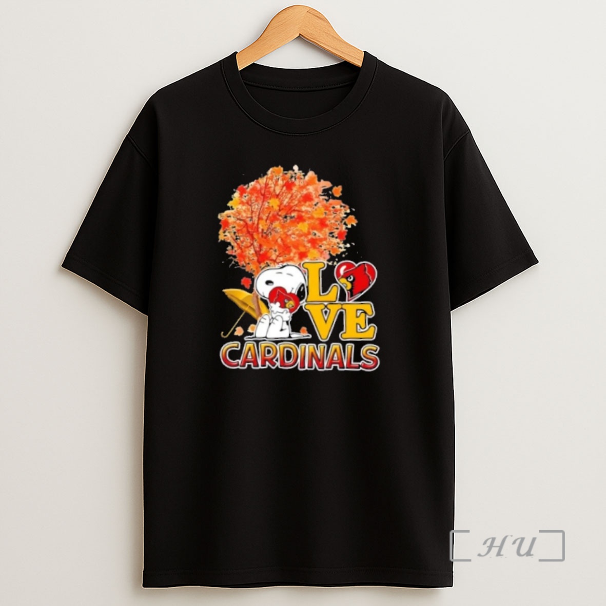 Officials Peanuts Snoopy Hug Heart I Love Louisville Cardinals Premium Shirt Sweatshirt Tee