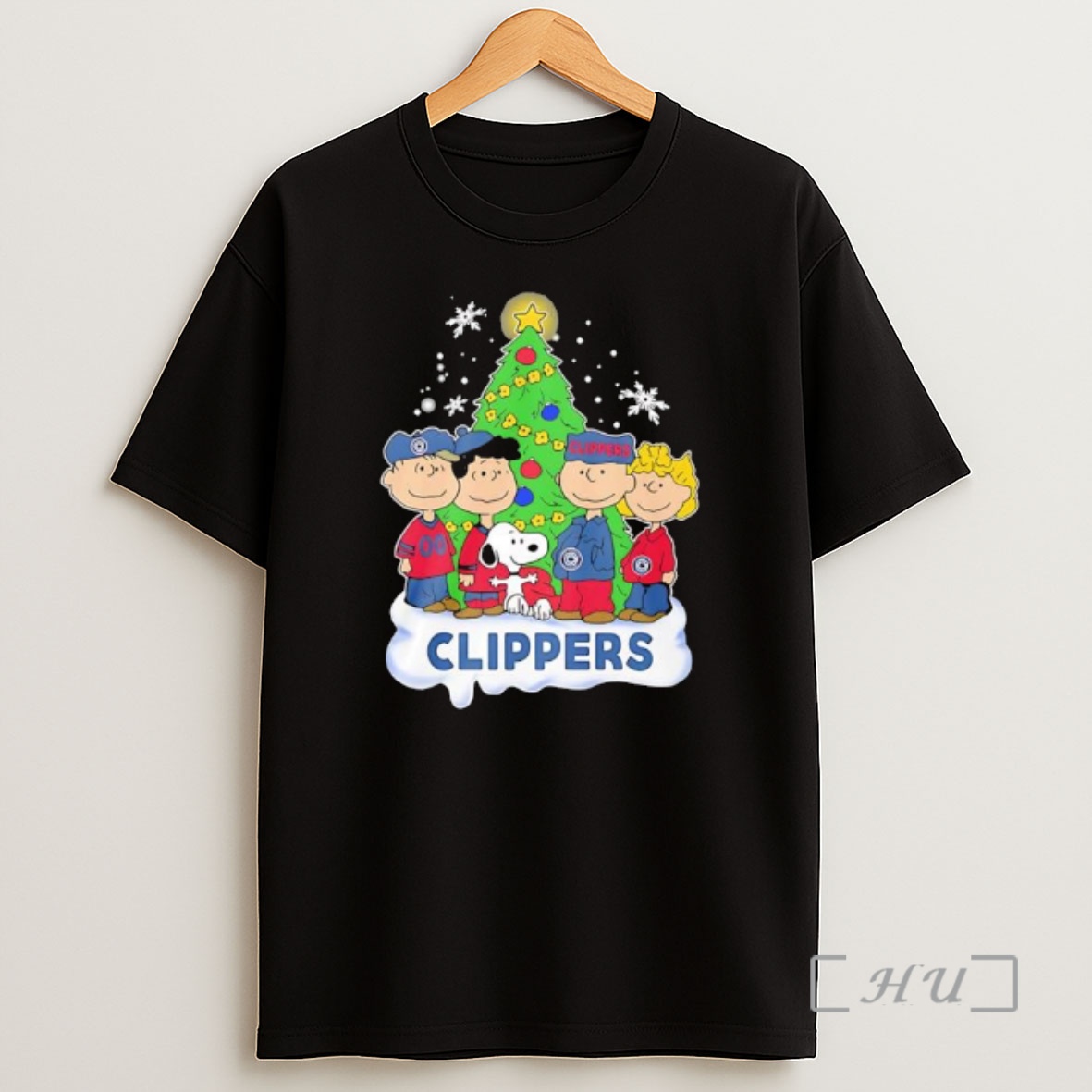 Officials Peanuts Comic Christmas Tree In La Clippers Graphic Premium Shirt Sweatshirt Tee