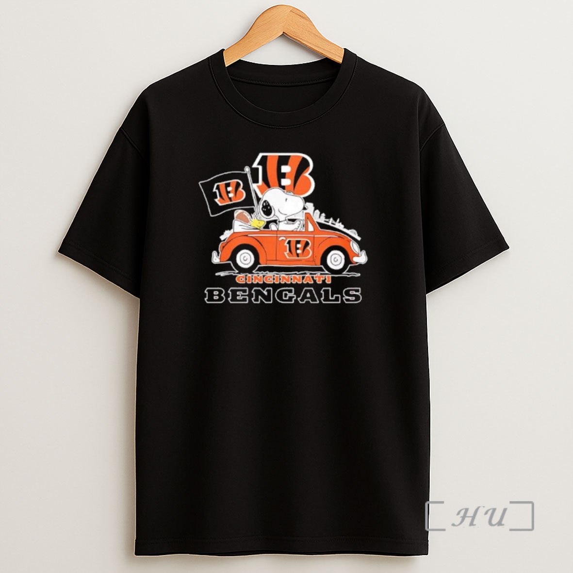 Officials Peanuts X Cincinnati Bengals Welcome To The Pound Driving Car Premium Shirt Sweatshirt Tee