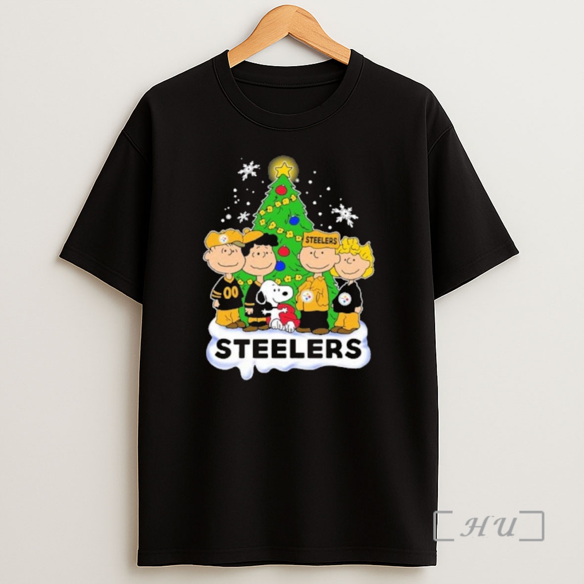 Officials Pittsburgh Steelers X The Peanuts Christmas 2025 Premium Shirt Sweatshirt Tee
