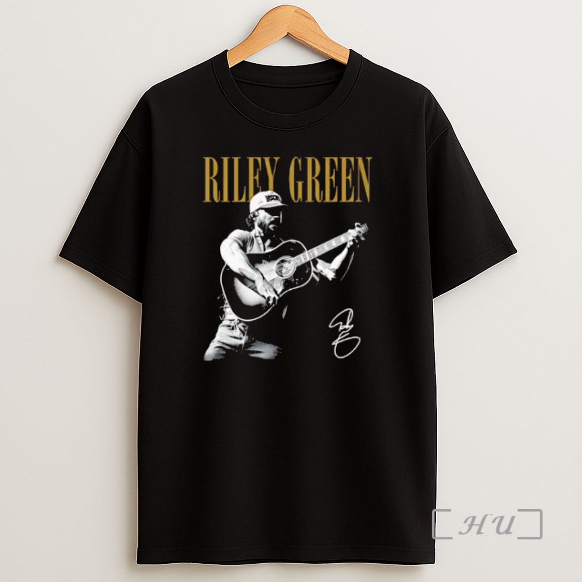 Officials Riley Green Signature Photo Premium Shirt Sweatshirt Tee