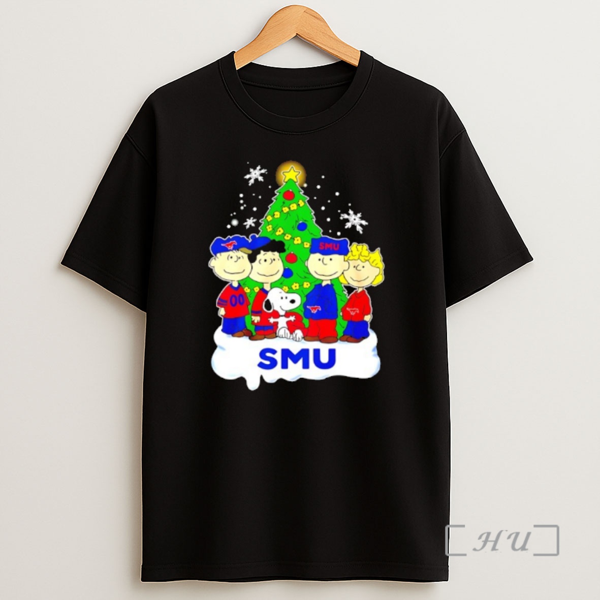 Officials Smu Mustangs Snoopy And The Peanuts Christmas 2025 Premium Shirt Sweatshirt Tee