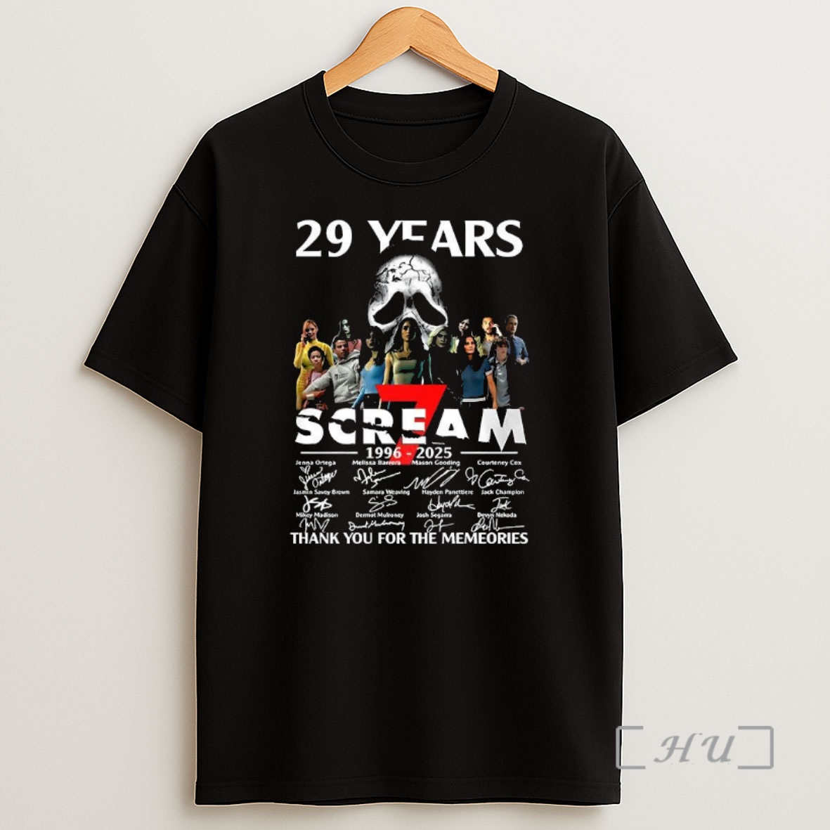 Officials Scream 7 29 Years Anniversary Thank You For Memories Actors Signature Premium Shirt Sweatshirt Tee