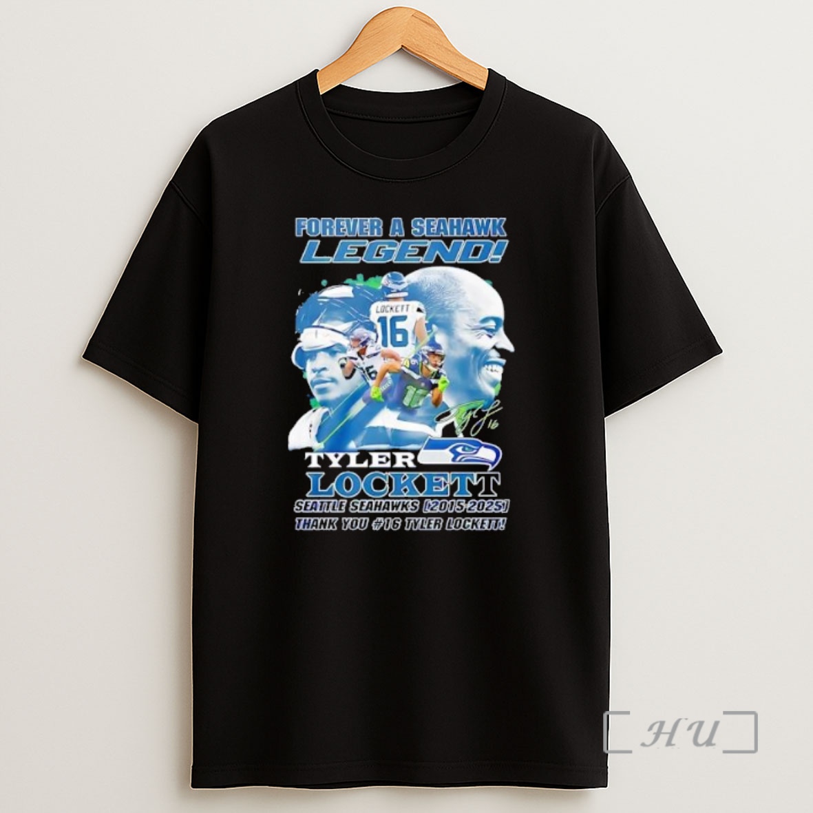 Officials Seattle Seahawks Tyler Lockett Forever A Seahawk Legend 2025 Premium Shirt Sweatshirt Tee