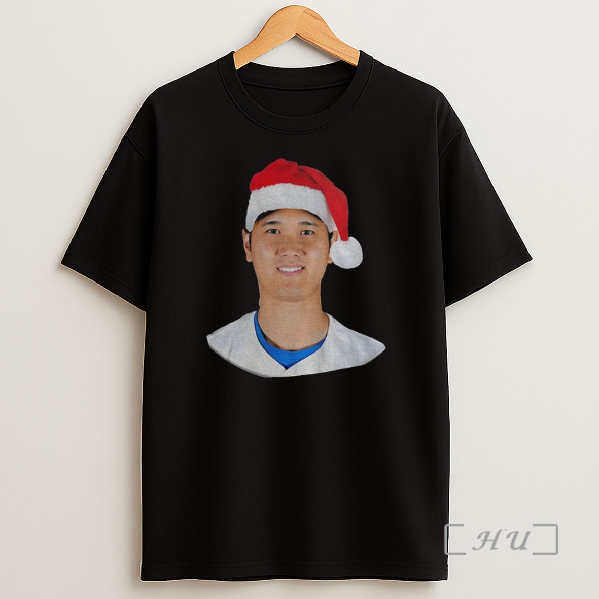 Officials Shohei Ohtani Los Angeles Dodgers Nfl Smiling Santa Hat Merry Christmas Premium Shirt Sweatshirt Tee