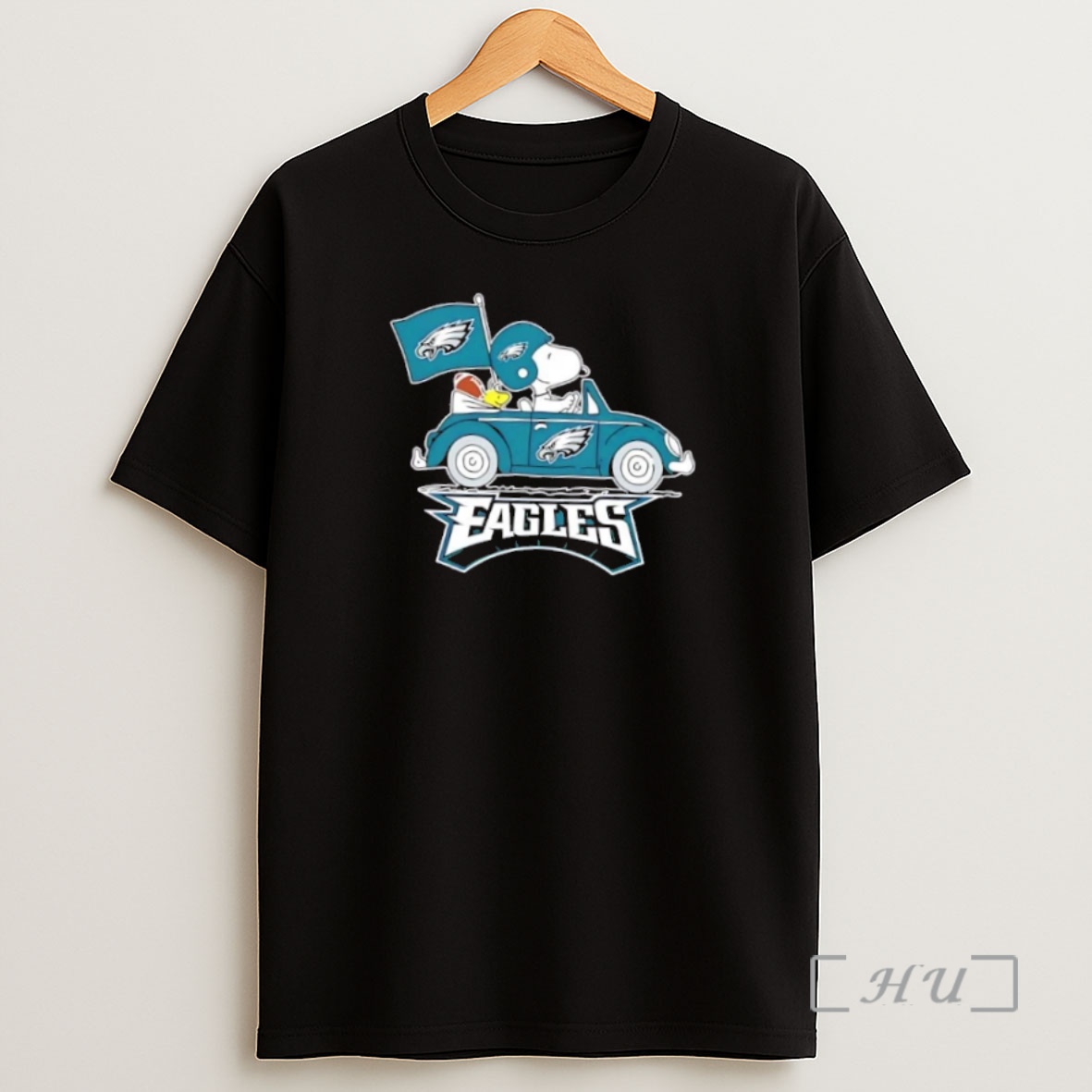 Officials Snoopy And Woodstock Driving Car Philadelphia Eagles Football Premium Shirt Sweatshirt Tee