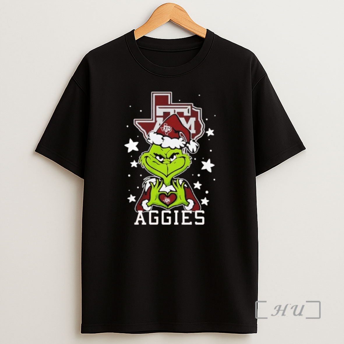 Officials Texas Am Aggies Love Grinch Heart Hand Christmas 2025 Premium Shirt Sweatshirt Tee