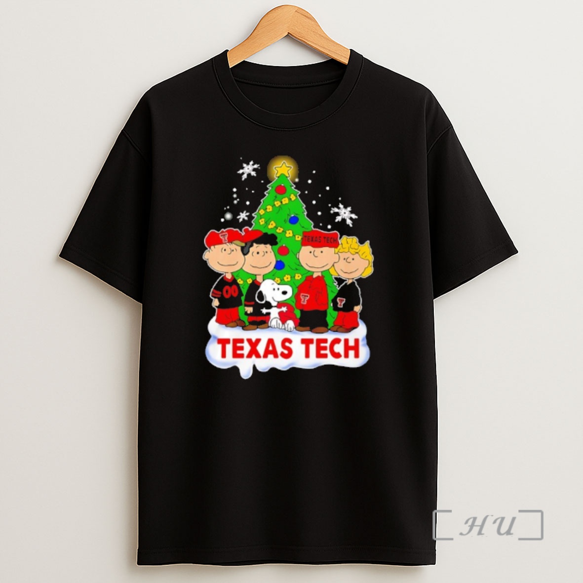 Officials Texas Tech Red Raiders Snoopy And The Peanuts Christmas 2025 Premium Shirt Sweatshirt Tee