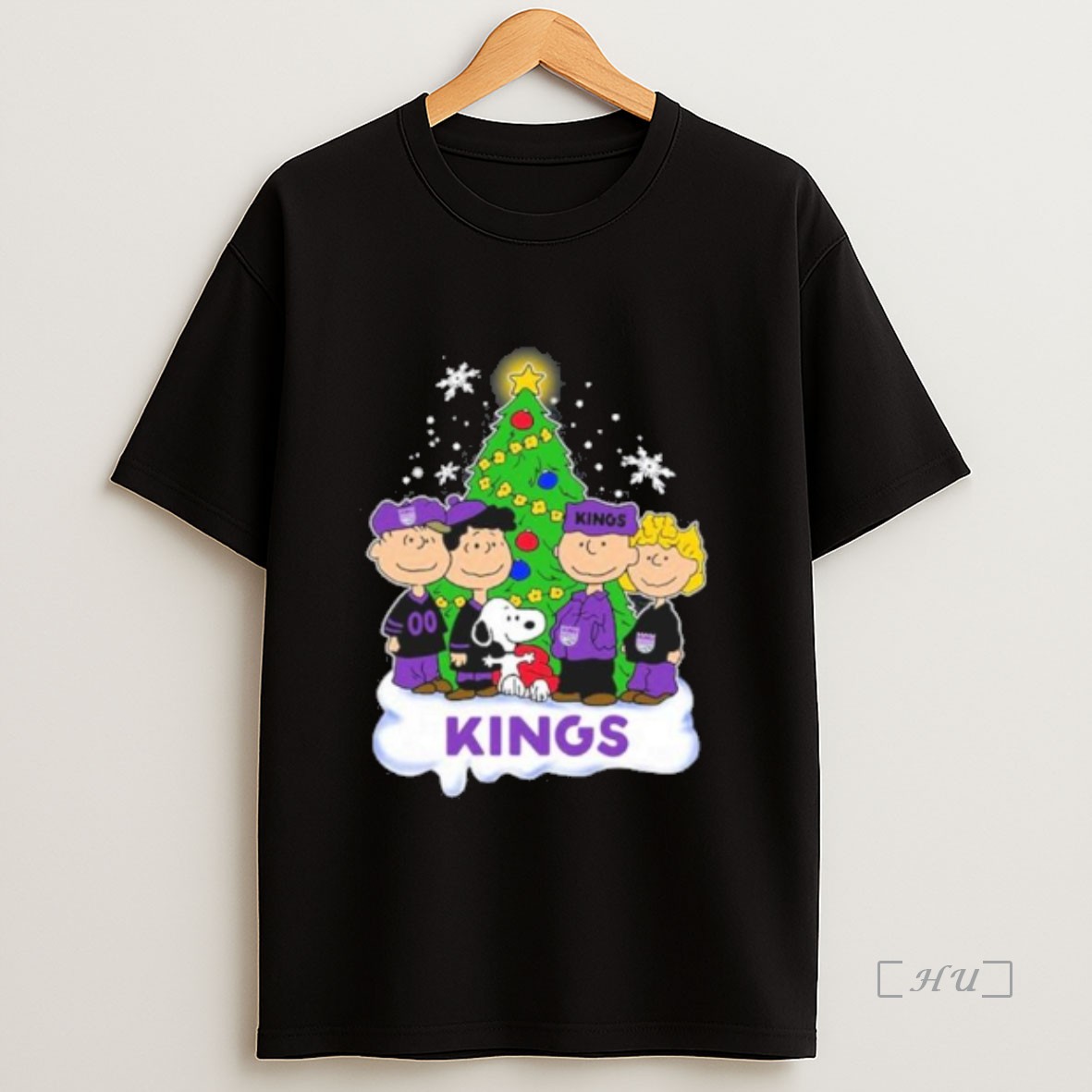 Officials The Peanuts Sacramento Kings Merry Christmas Premium Shirt Sweatshirt Tee