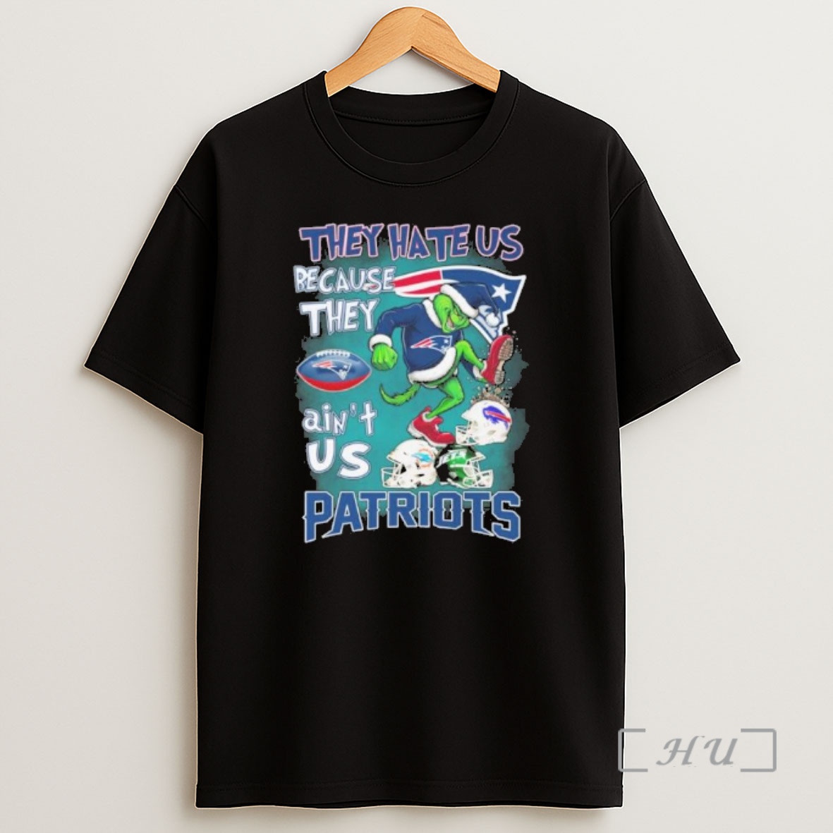 Officials They Hate Us Cause They Aint Us Grinch New England Patriots Stomp On Nfl Teams Premium Shirt Sweatshirt Tee