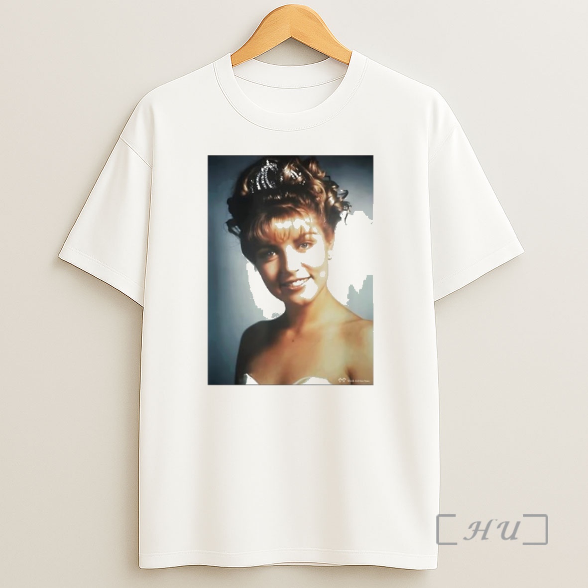 Officials Twin Peaks Laura Palmer Prom Picture Premium Shirt Sweatshirt Tee