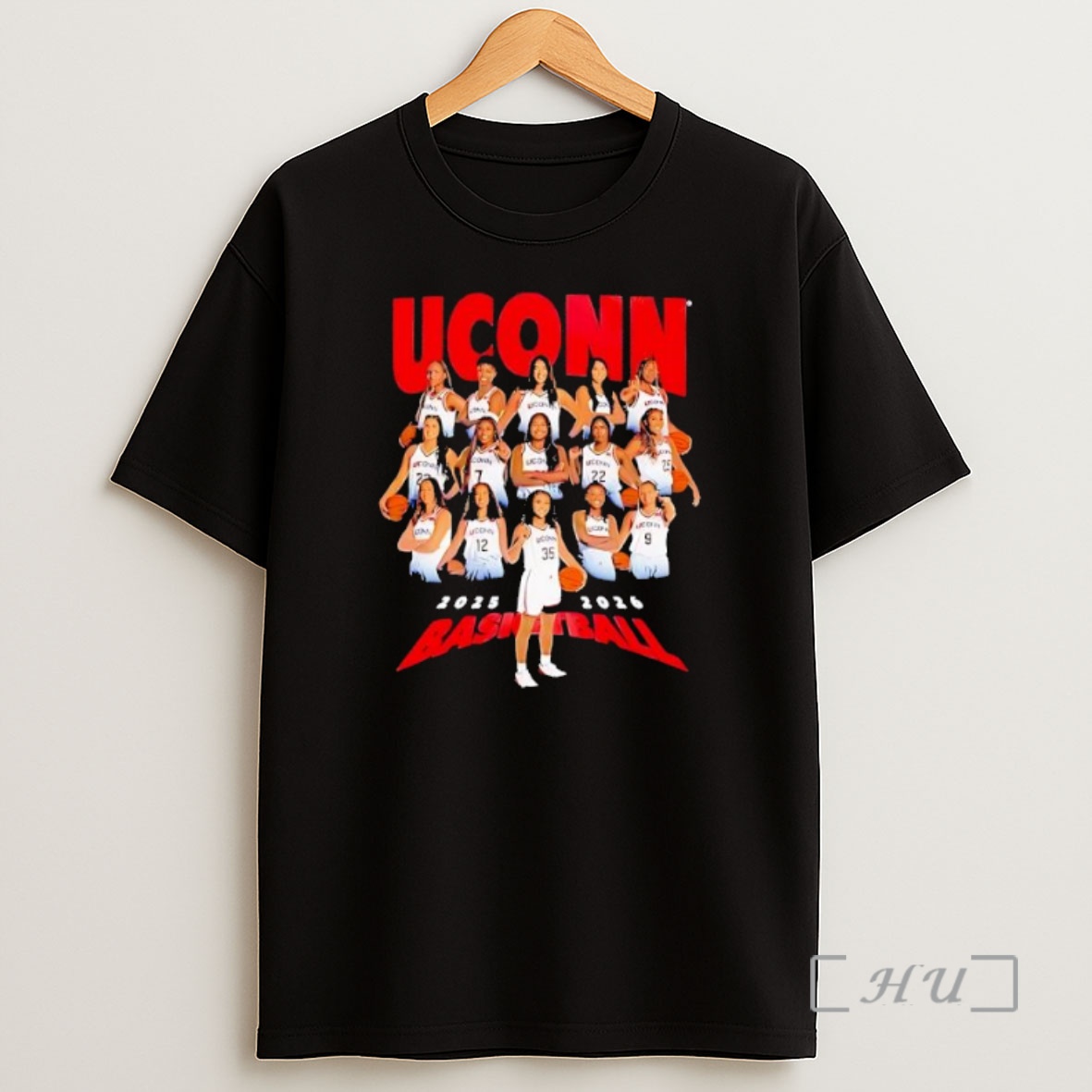 Officials Uconn Huskies Womens Basketball Team 2026 Premium Shirt Sweatshirt Tee