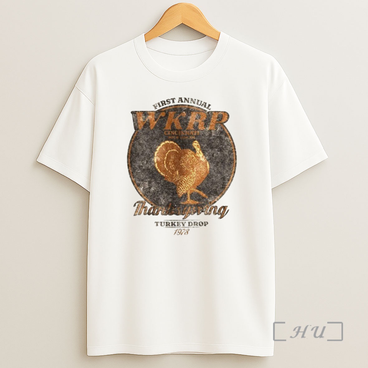 Officials Vintage Wkrp Thanksgiving Day Turkey Drop 1978 Premium Shirt Sweatshirt Tee