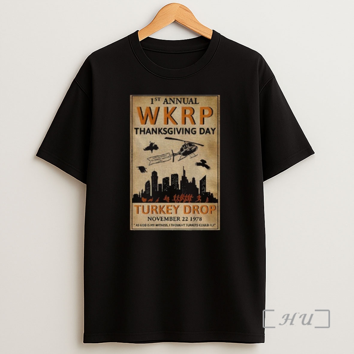 Officials Vintage Wkrp Turkey Drop 1st Annual Wkrp Thankgiving Day November 1978 Premium Shirt Sweatshirt Tee