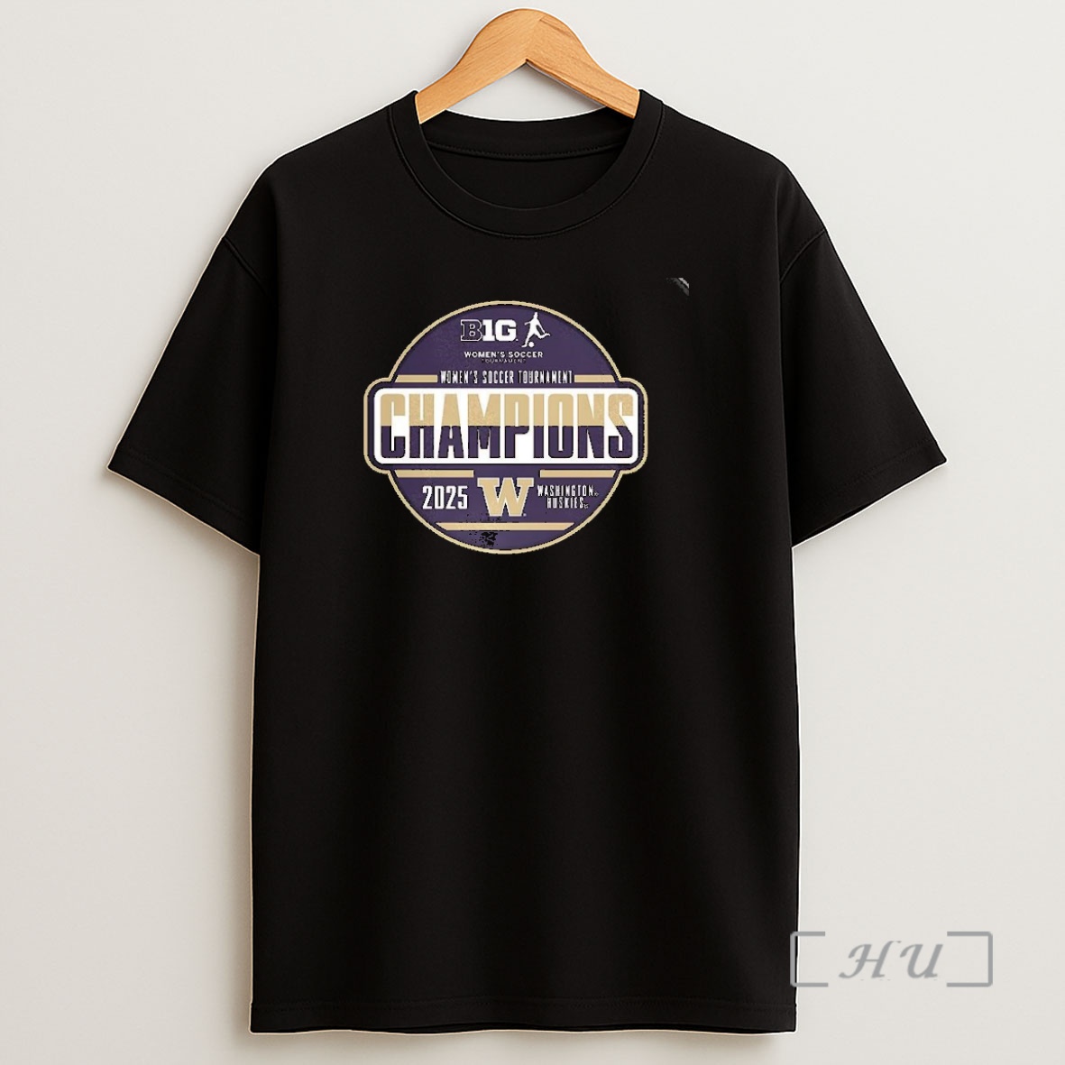 Officials Washington Huskies 2025 Big Ten Womens Soccer Tournament Champions Premium Shirt Sweatshirt Tee