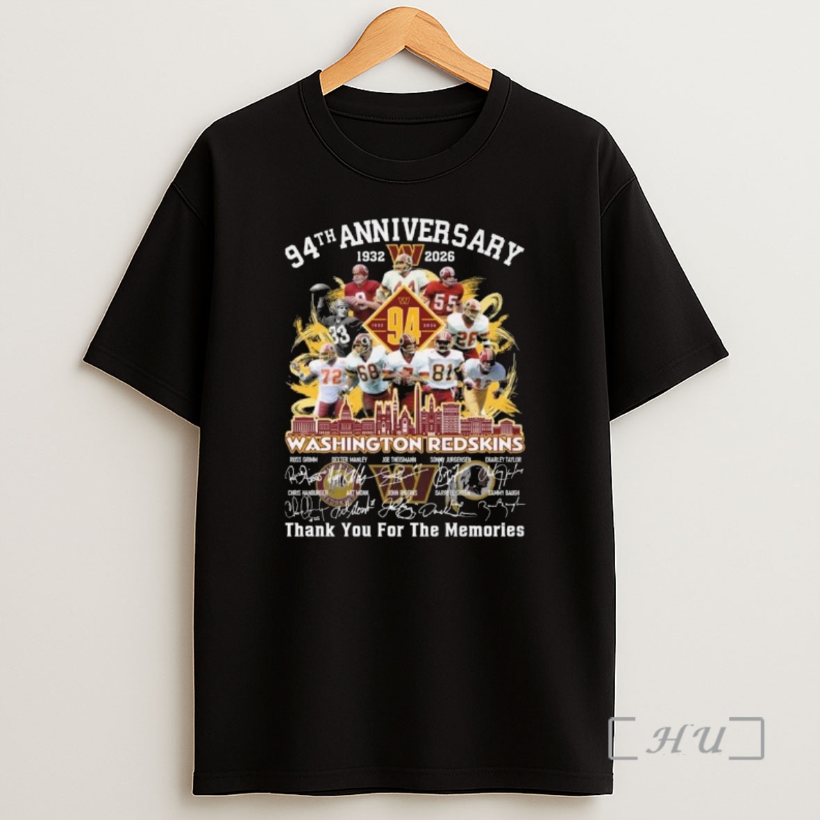 Officials Washington Redskins 94th Anniversary 1932 2026 Players Signatures Thank You For The Memories Skyline Premium Shirt Sweatshirt Tee