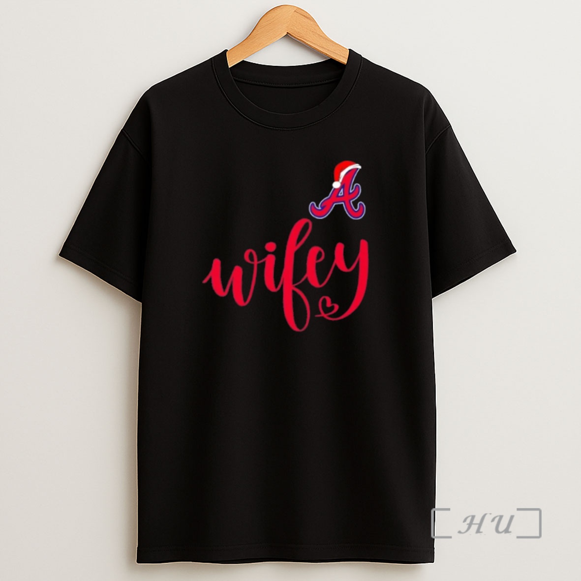 Officials Wifey Atlanta Braves Santa Hat Merry Christmas Premium Shirt Sweatshirt Tee