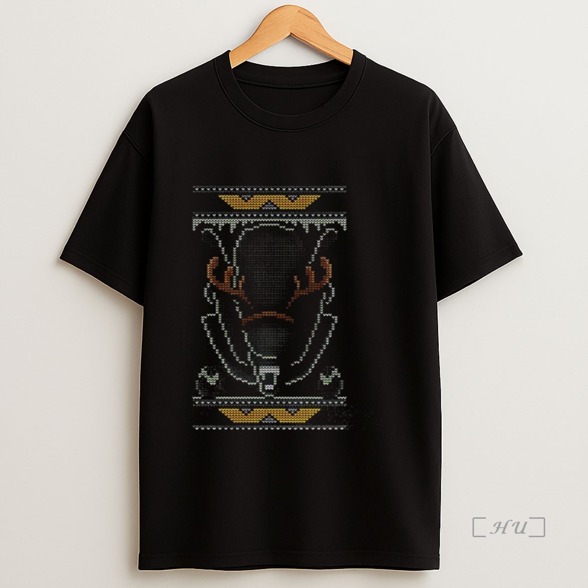 Officials Xenomorph Alien Predator Christmas Premium Shirt Sweatshirt Tee
