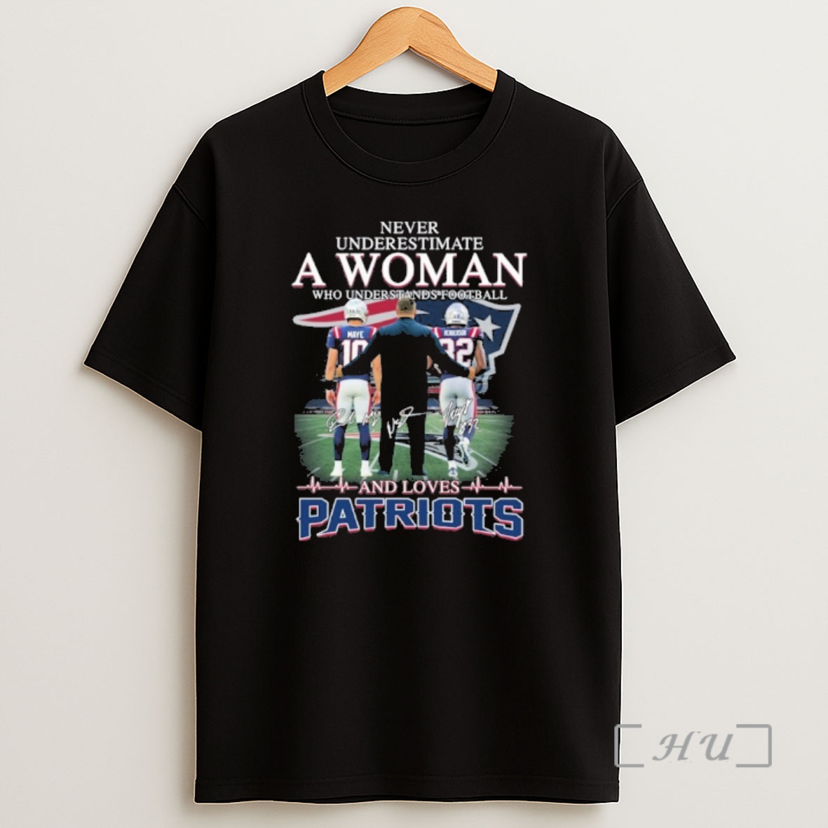 Officials Ydfvphf5 Never Underestimate A Woman Who Understands Football And Loves New England Patriots Players Premium Shirt Sweatshirt Tee