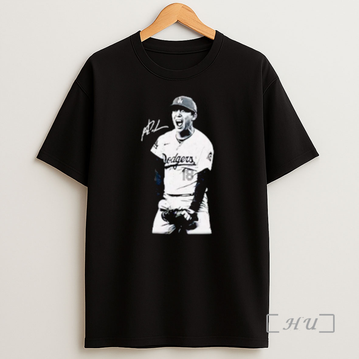 Officials Yoshinobu Yamamoto La Dodgers 2025 World Series Mvp Signature Ornaments Premium Shirt Sweatshirt Tee