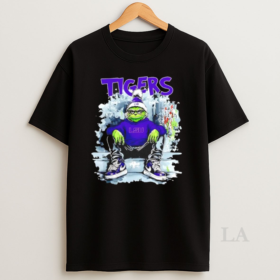 Original Lsu Tigers Grinch Ready For The Christmas 2025 Shirt