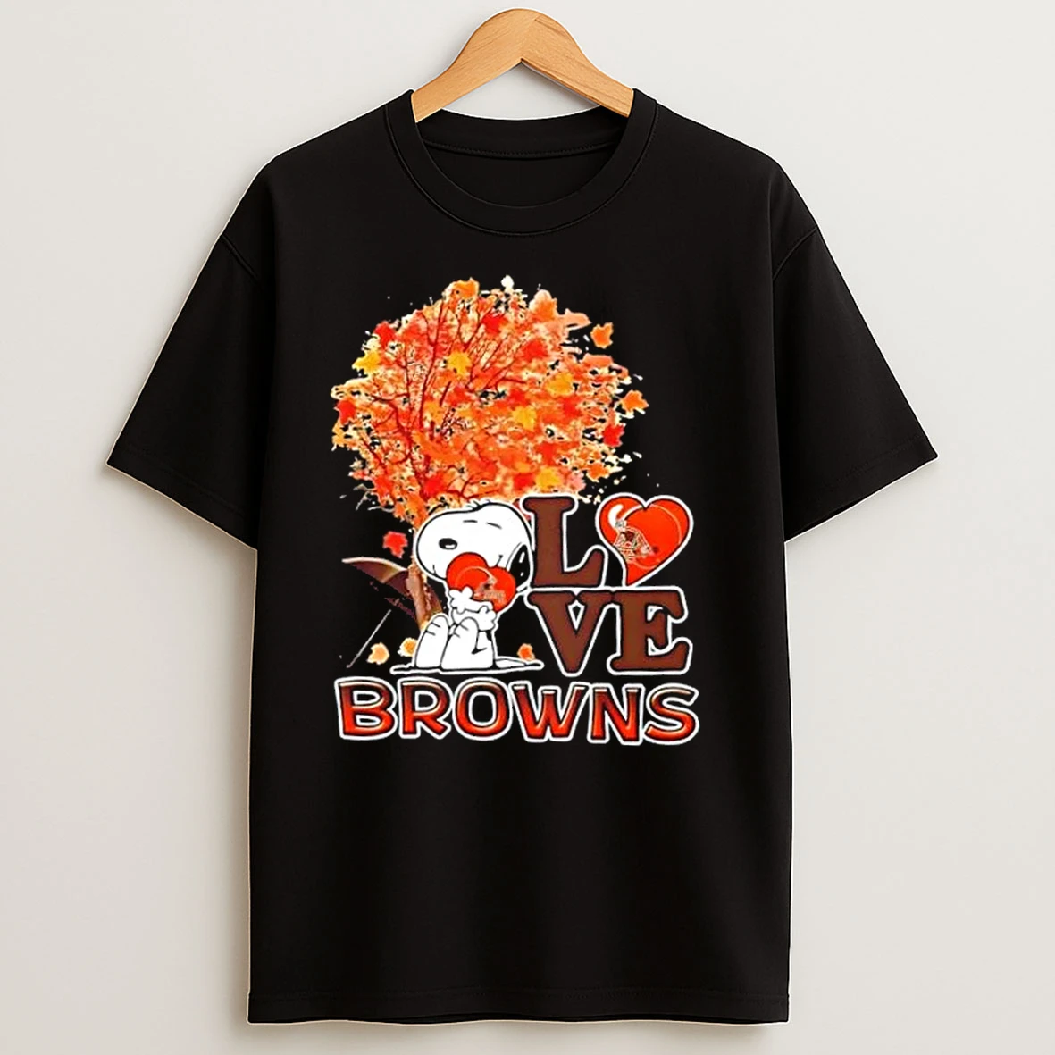 Peanuts Snoopy Hug Heart I Love Cleveland Browns T Shirts