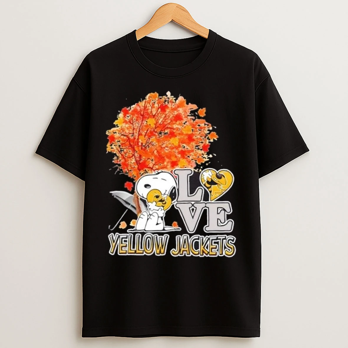 Peanuts Snoopy Hug Heart I Love Georgia Tech Yellow Jackets T Shirts