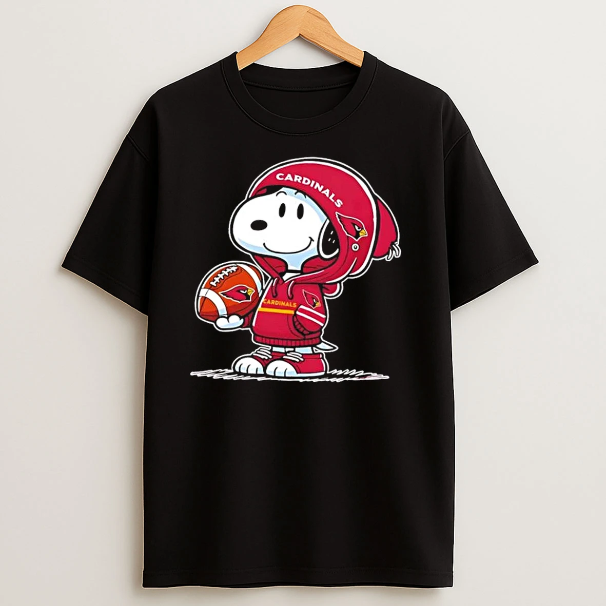 Peanuts Snoopy Wearing Arizona Cardinals And Smilling At Fans T Shirts