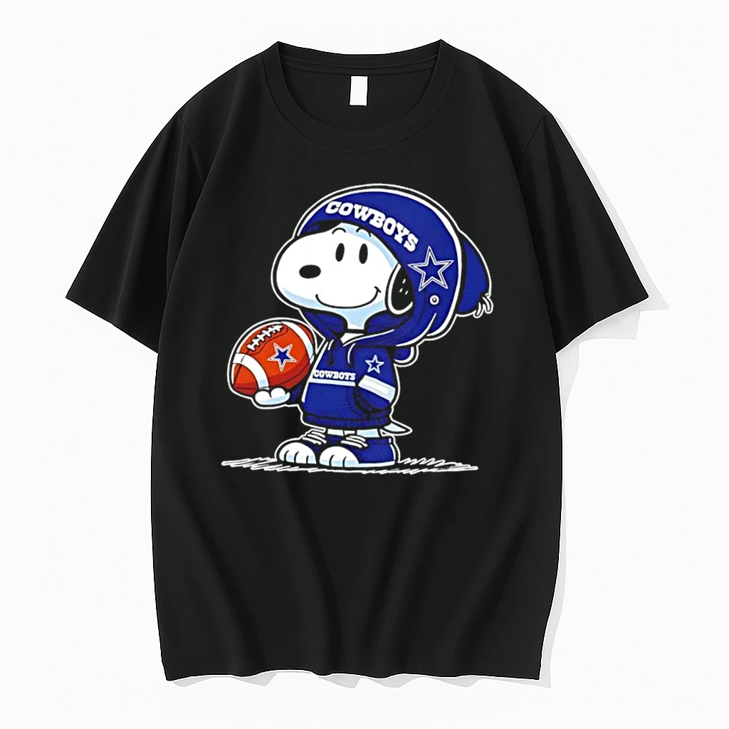Peanuts Snoopy Wearing Dallas Cowboys And Smilling At Fans Shirts