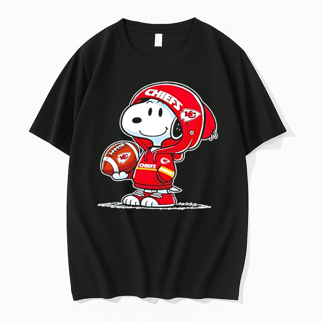 Peanuts Snoopy Wearing Kansas City Chiefs And Smilling At Fans Shirts