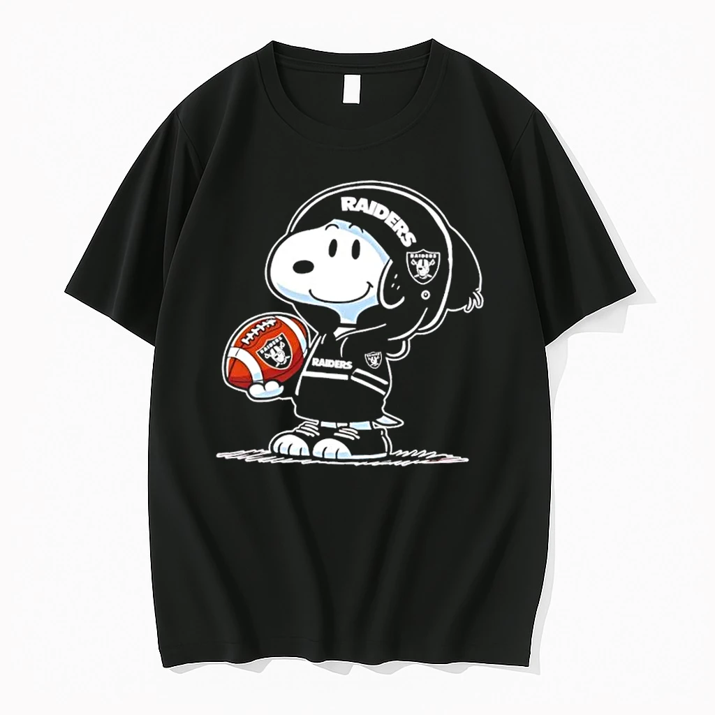 Peanuts Snoopy Wearing Las Vegas Raiders And Smilling At Fans Shirts