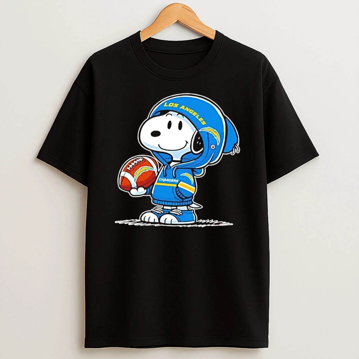 Peanuts Snoopy Wearing Los Angeles Chargers And Smilling At Fans Shirts
