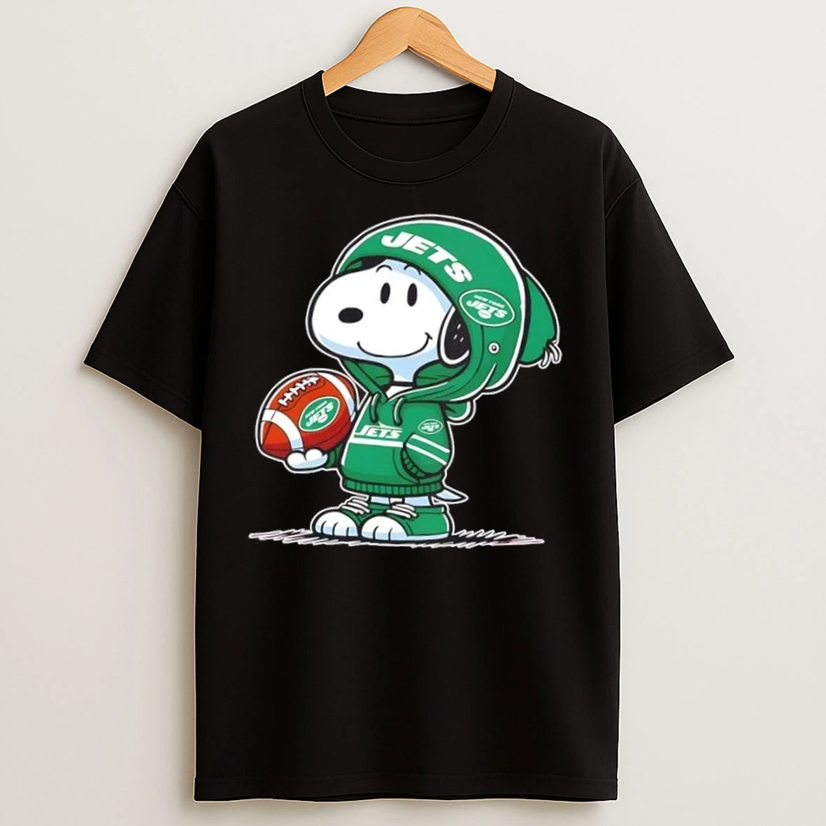 Peanuts Snoopy Wearing New York Jets And Smilling At Fans T Shirts