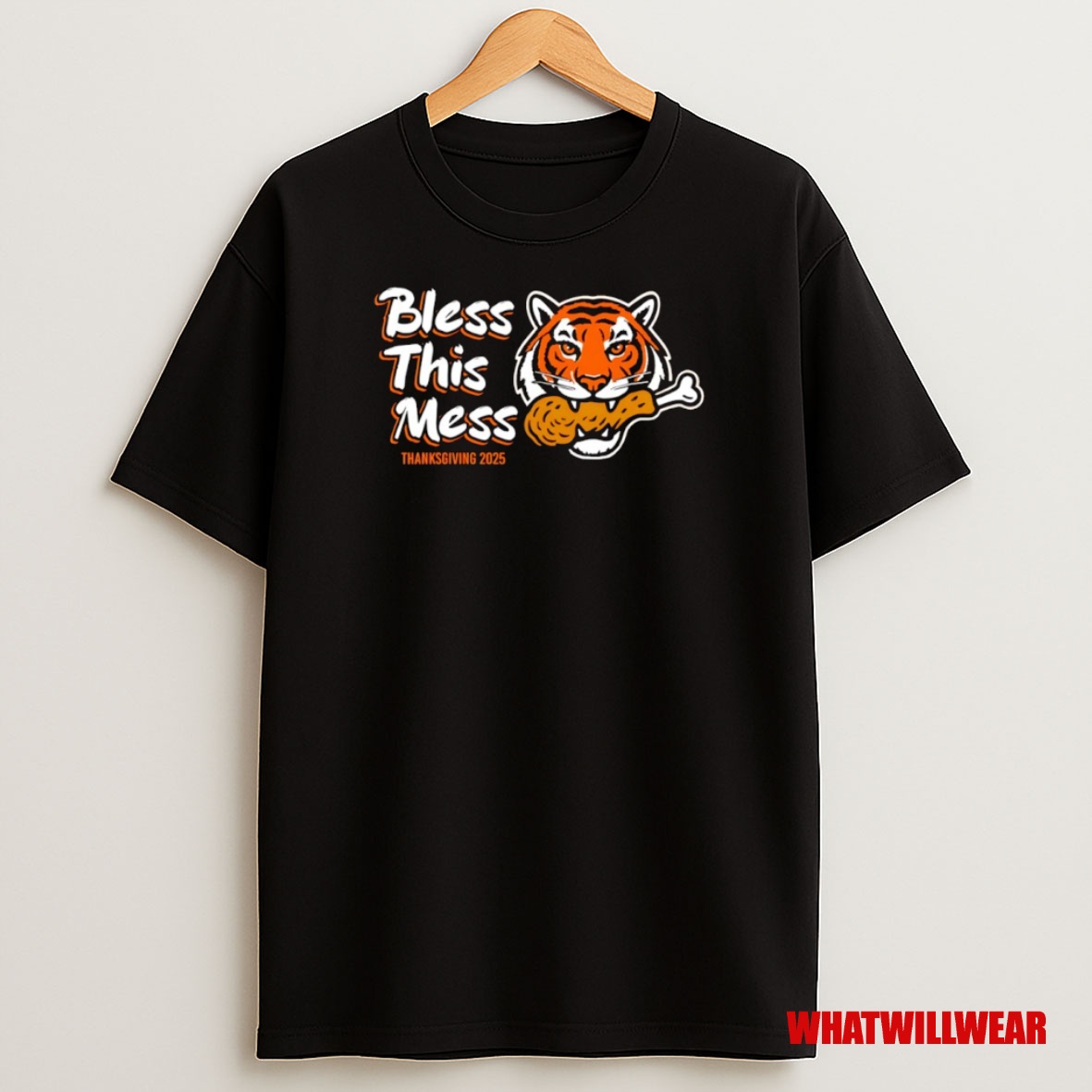 Premium Bless This Mess Thanksgiving 2025 Chicago Bears Sweatshirt Tee