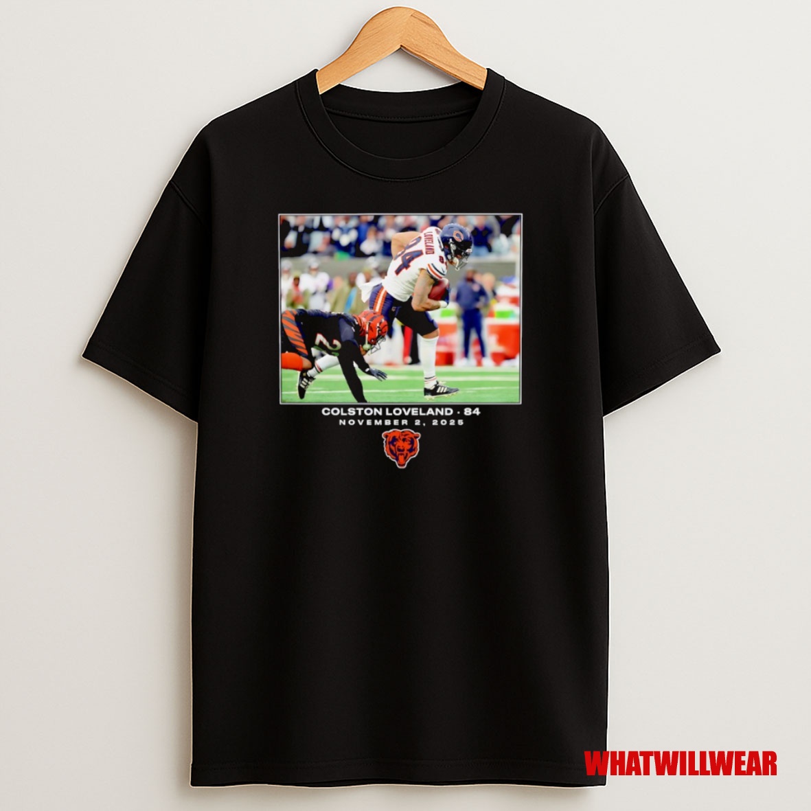 Premium Colston Loveland Chicago Bears Nfl Flash Features Week 9 Photo Sweatshirt Tee