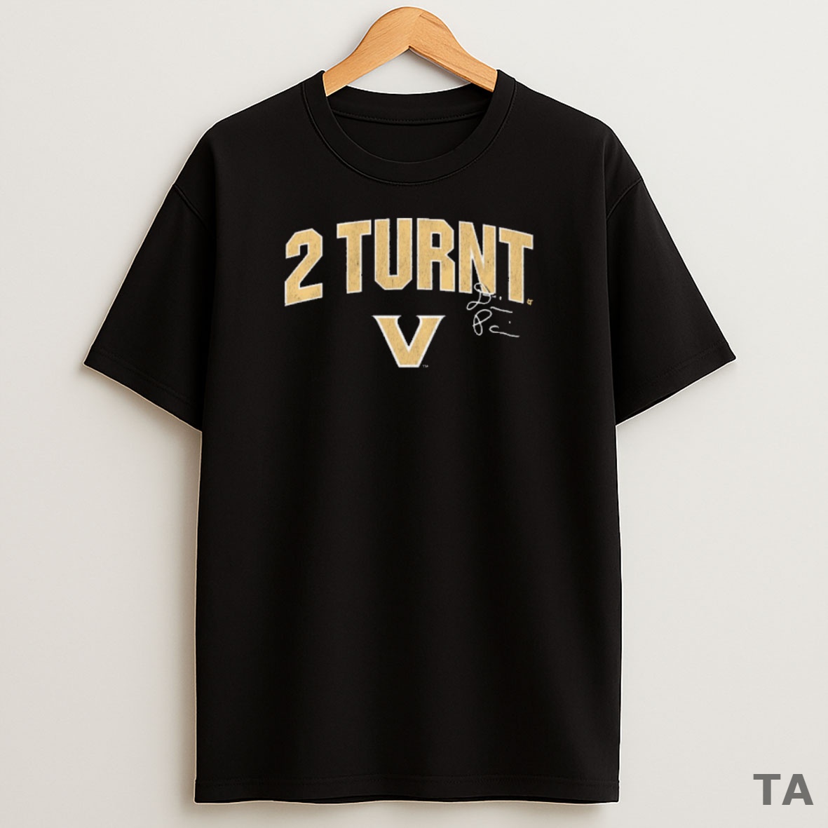 Premium Vanderbilt Commodores Football Diego Pavia 2 Turnt Signature Sweatshirt Tee