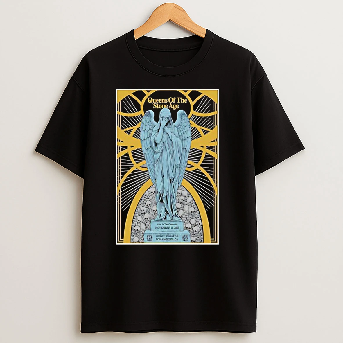 Queens Of The Stone Age Nov 11 2025 Los Angeles California T Shirts