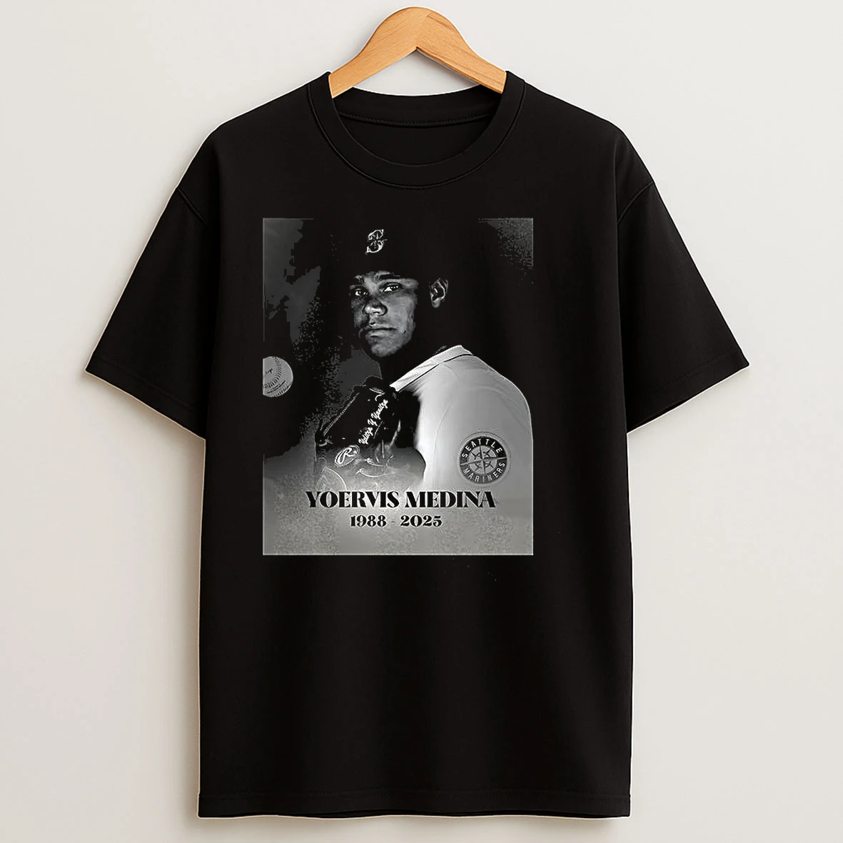 Rest In Peace Yoervis Medina 1988 2025 T Shirts