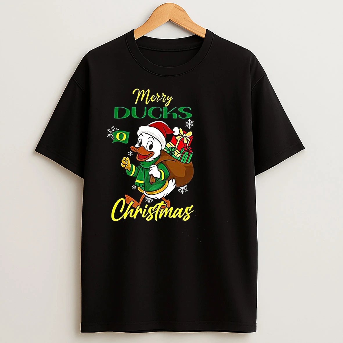 Santa Merry Oregon Ducks Mascot Merry Christmas 2025 T Shirts