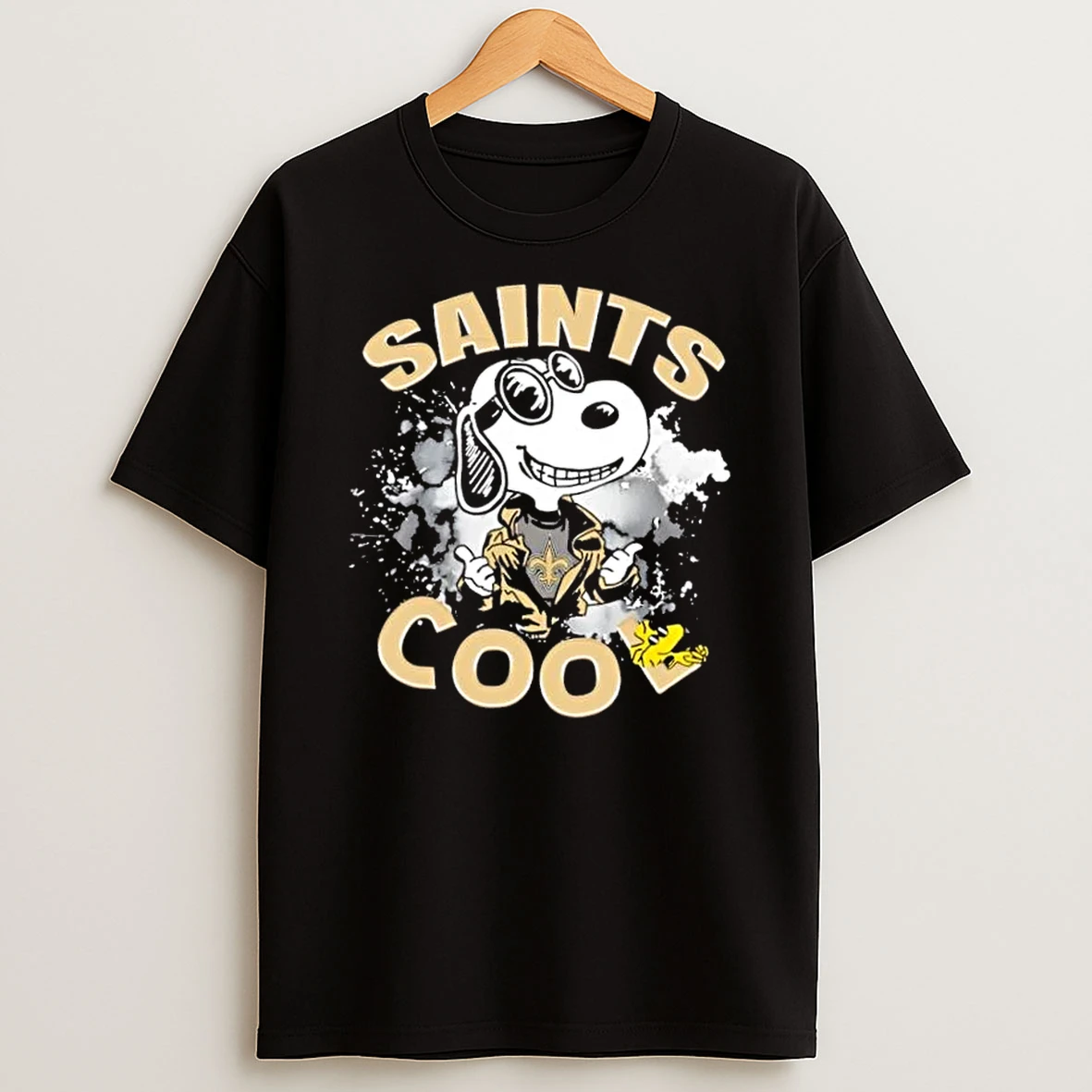 Snoopy And Woodstock New Orleans Saints Cool Shirts