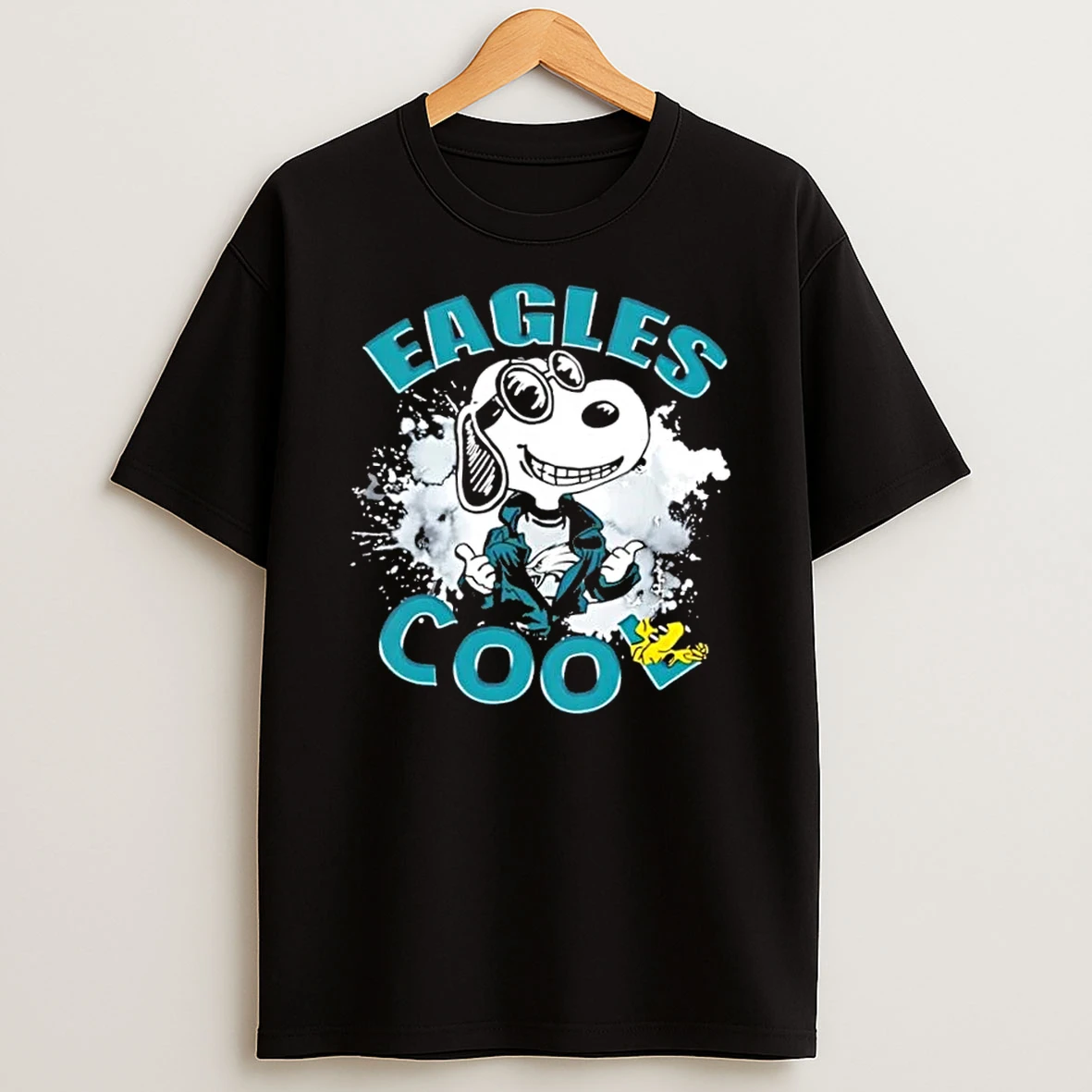 Snoopy And Woodstock Philadelphia Eagles Cool Shirts