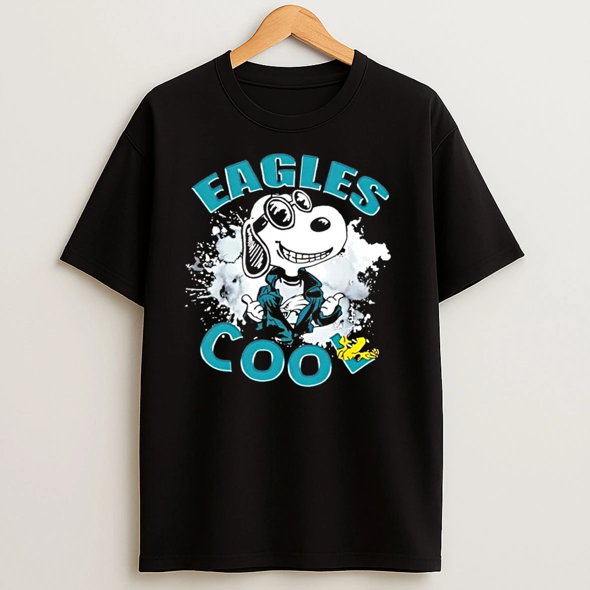 Snoopy And Woodstock Philadelphia Eagles Cool T Shirts