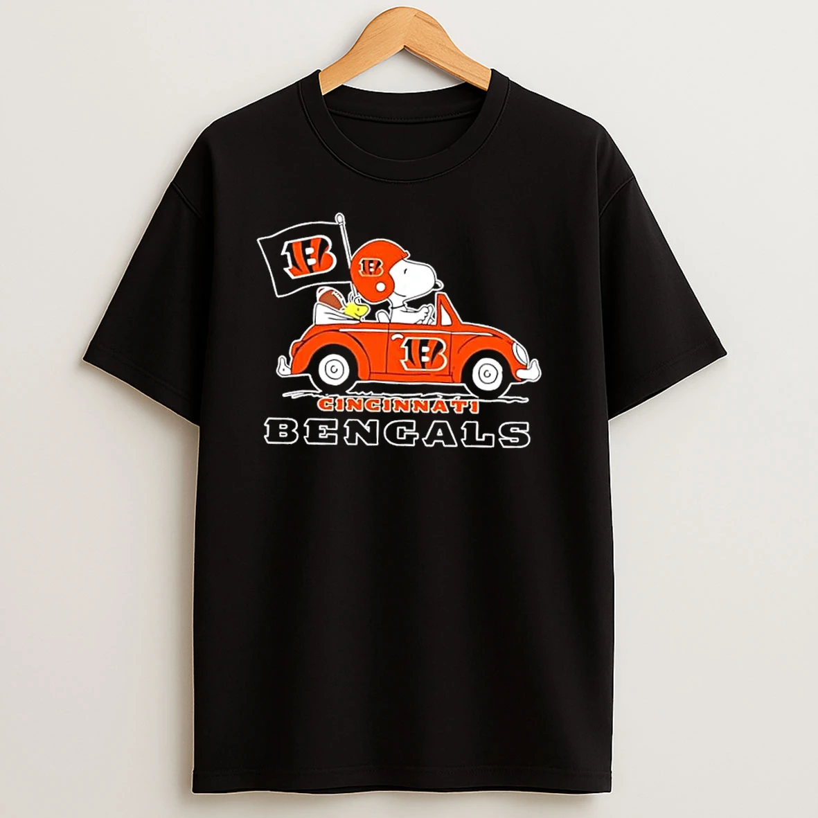 Snoopy And Woodstock Driving Car Cincinnati Bengals Football T Shirts