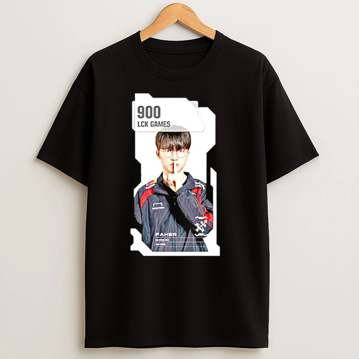The T1 Faker Close Up The Legend 900 Lck Games T Shirts
