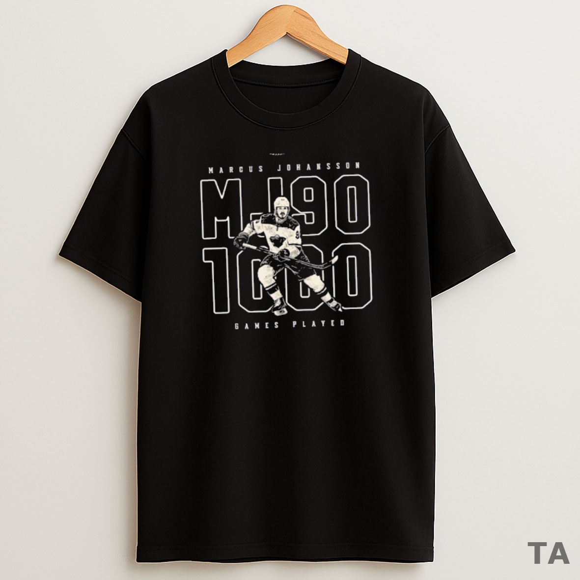 Top Awesome Marcus Johansson Mj90 1000 Games Player Hockey Sweatshirt Tee