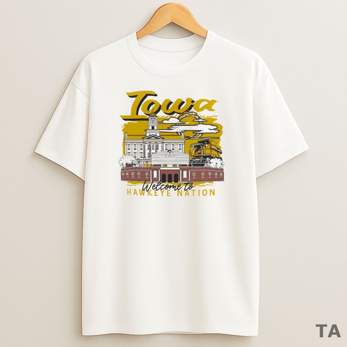 Top Iowa Hawkeyes Welcome To Hawkeye Nation Circle Sweatshirt Tee